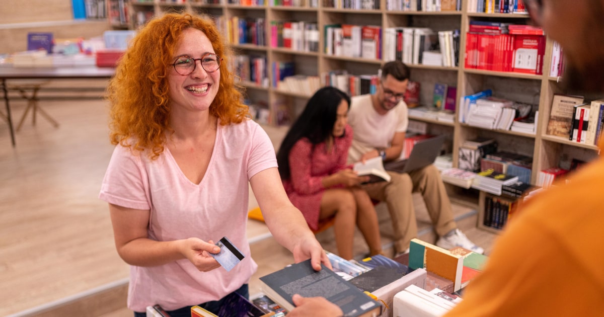 Can I Use My 529 Account to Rent Textbooks? | Invest529